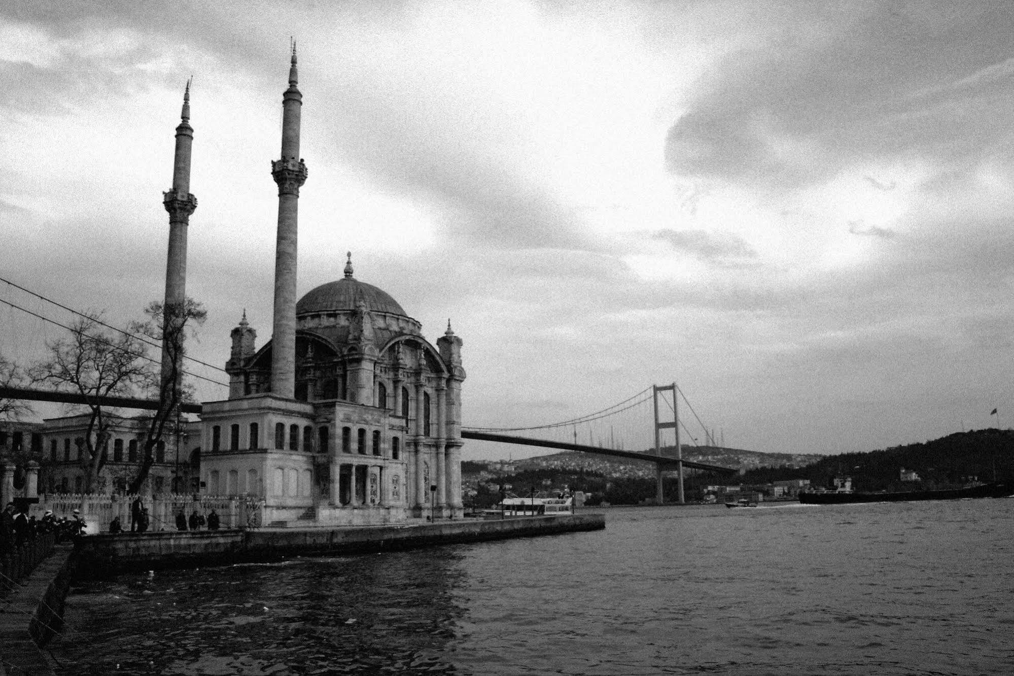 Ixir Hotel Istanbul Exteriör bild